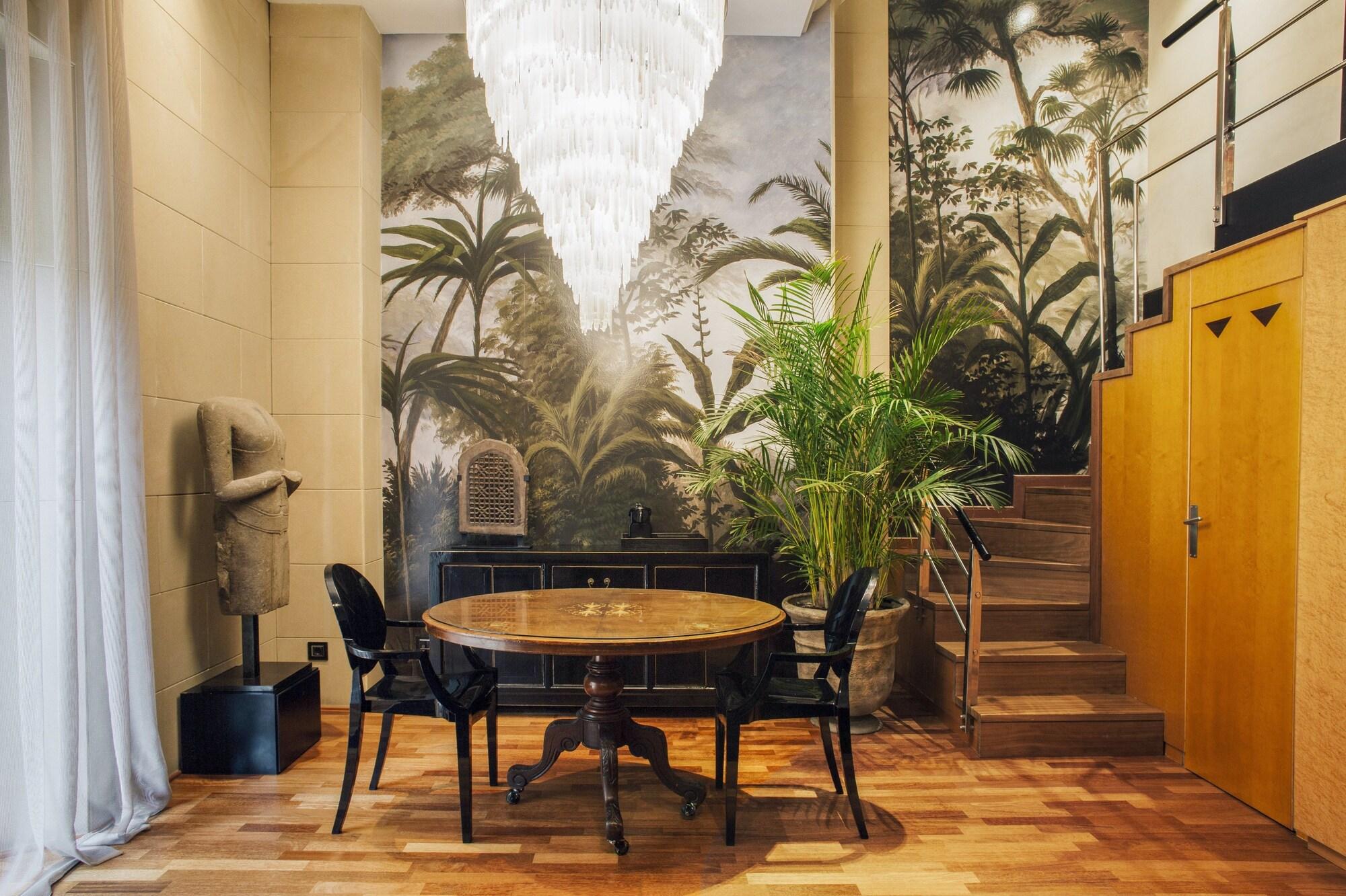 Hotel Claris & Gl, A Small Luxury Of The World 5*